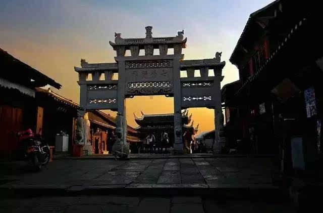 王诗龄杂志大片新鲜出炉，粉丝纷纷表示：“好看”